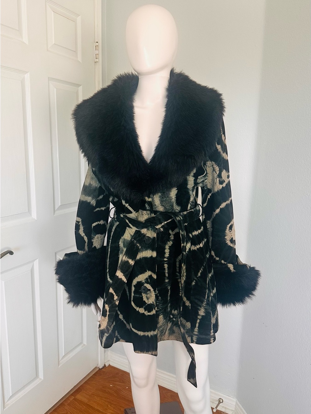 Leather Suede Coat with Black Tie-Dye Faux Fur Collar and Cuffs